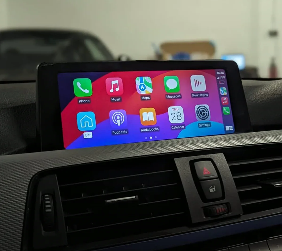 BMW 3 Series F30 12.3-inch ultrathin Linux CarPlay screen installation